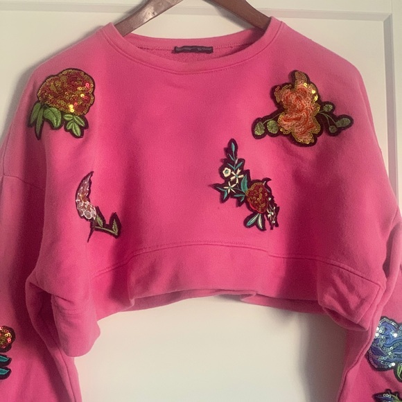 Crop Top Sweater - Picture 5 of 7